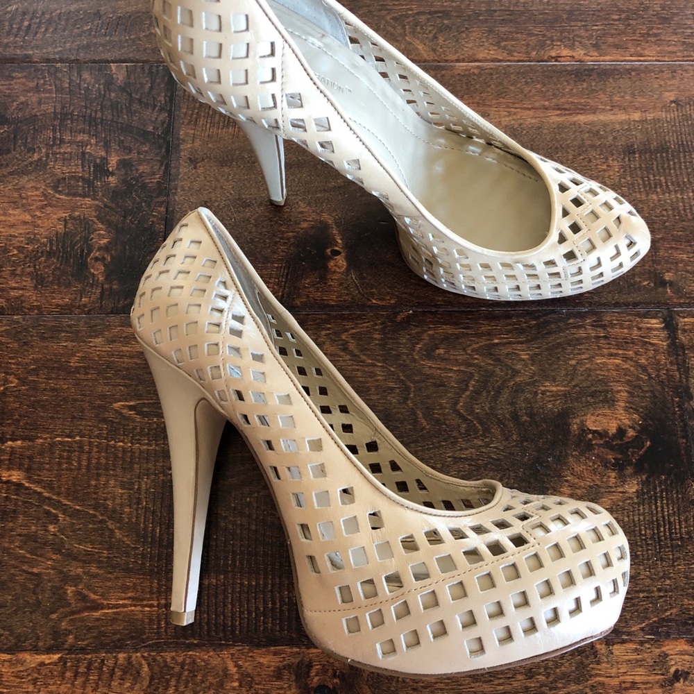 BCBG nude heels